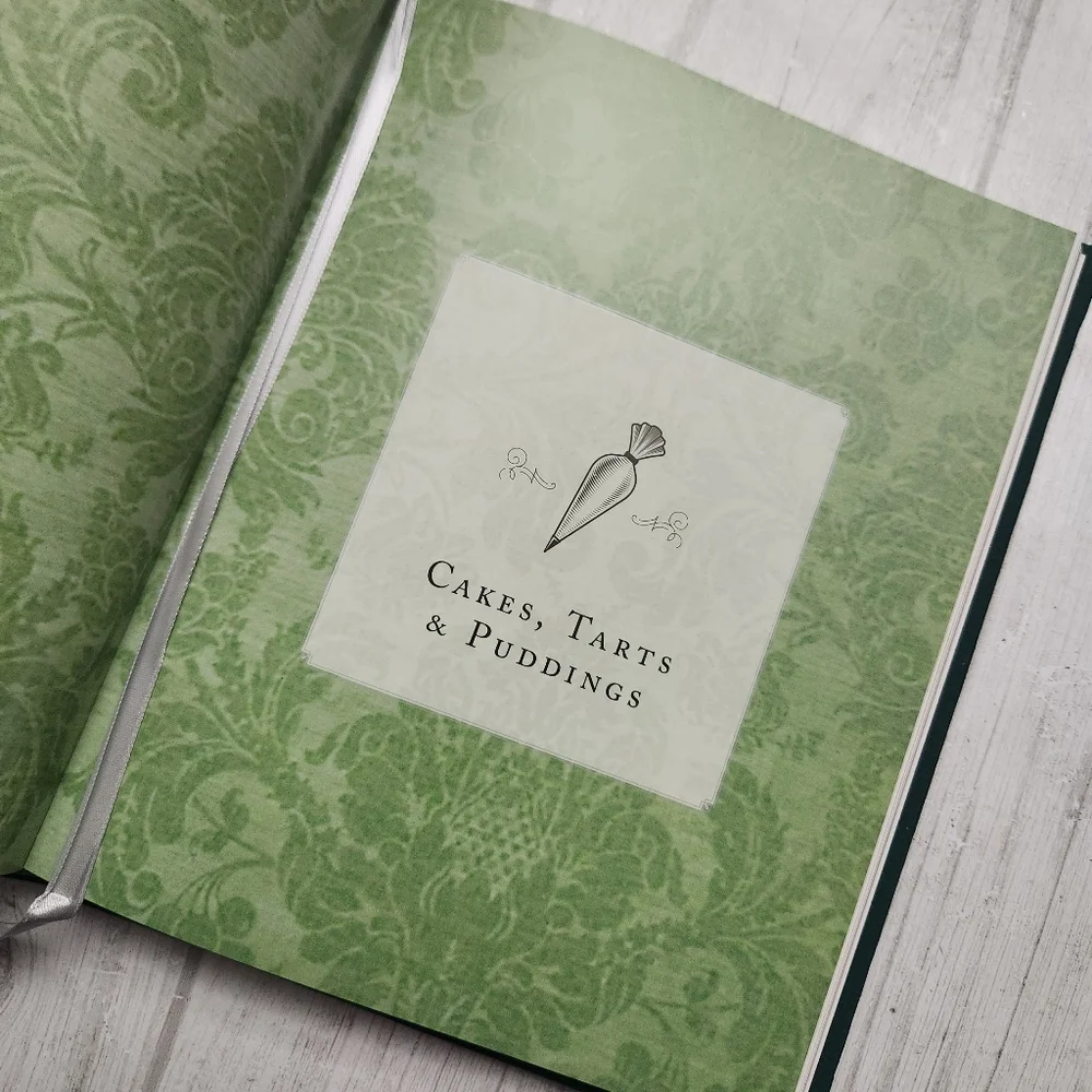 The Official Downton Abbey Afternoon Tea Cookbook 2020